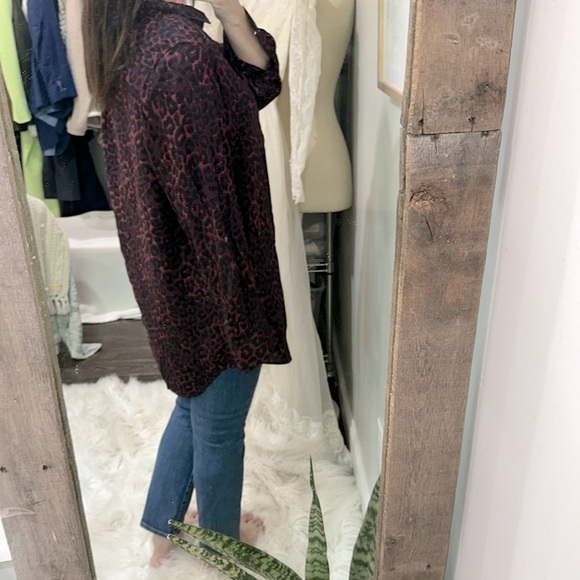 Intro burgundy & black leopard print Button Down Shirt size 1X - Picture 3 of 7